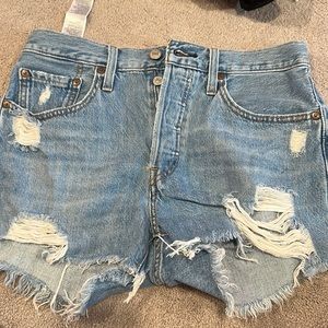 Levi 501 jean shorts. NEVER WORN!!! Size 27
